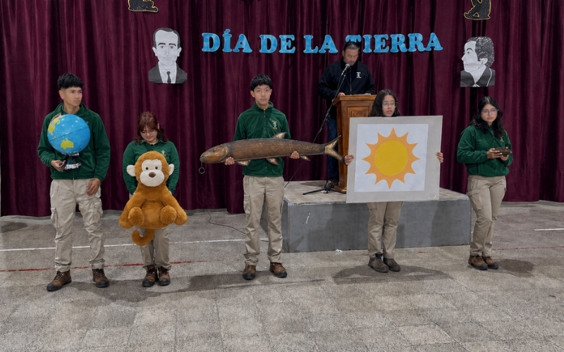 Reflexión y Compromiso: Comunidad Salesiana Vive un 