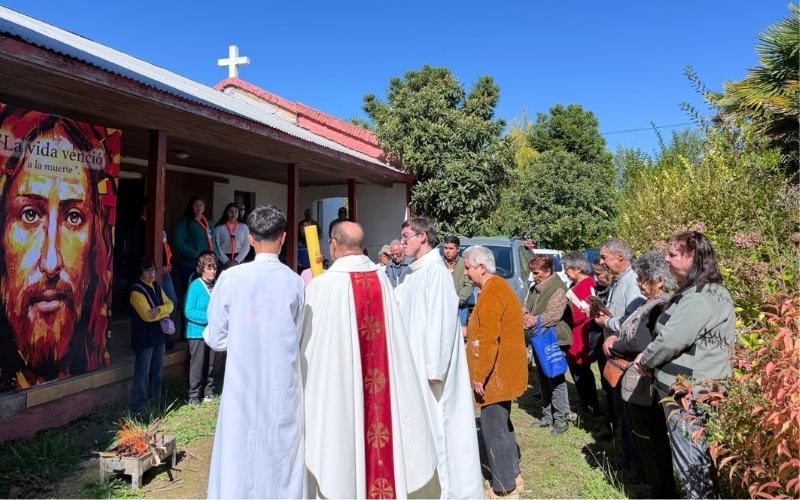 Comunidad Misionera Salesiana Celebra la Resurrección del Señor junto a los Fieles de Buena Paz