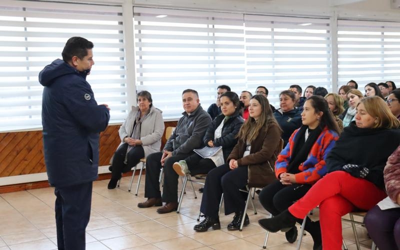 Visita del Padre Néstor Muñoz fortalece la gestión y el espíritu salesiano en Linares