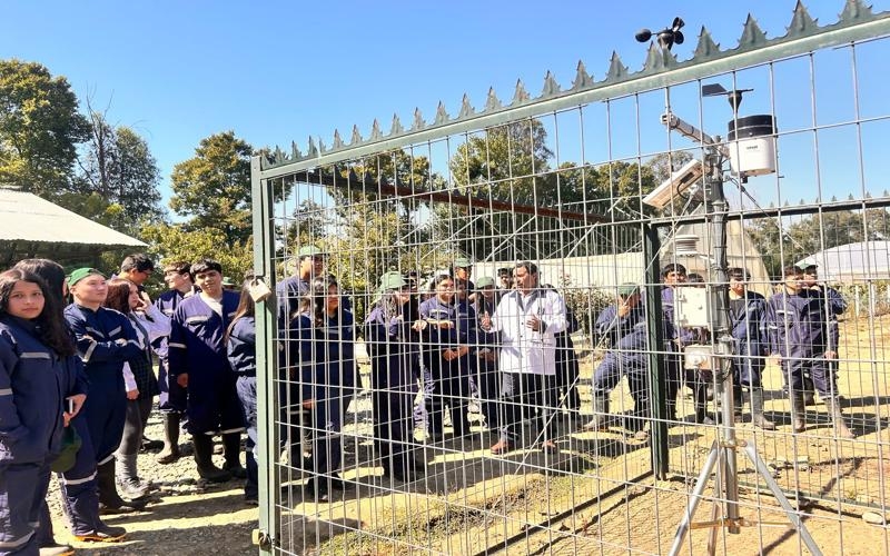 Estudiantes Salesianos Conmemoran el D&iacute;a Mundial del Clima con Innovadora Actividad Meteorol&oacute;gica