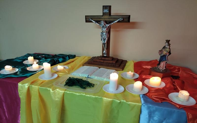 2&deg; Medio B - Vivi&oacute; su Retiro HOREB: Una Experiencia para Reencontrarse y Caminar Juntos